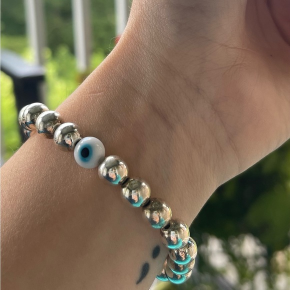 Hand-Crafted Evil Eye Silver Beaded Bracelet - Picture 1 of 3
